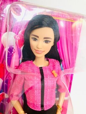 Barbie 2024 Future Leaders Fashion Doll Dark Hair Pants Suit New